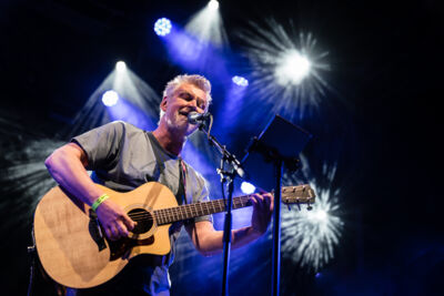 Philippe Robrecht & The Irish Connection @ Fonnefeesten 2022, picture 24, photographed by Danny Wagemans - FrontView Magazine