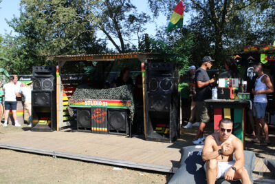 Sfeer @ Reggae Sundance, picture 20, photographed by Bianca van Barneveld - FrontView Magazine