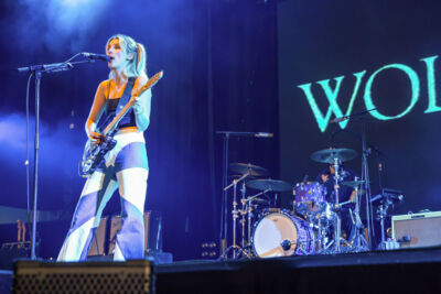 Wolf Alice Live at Hear Hear festival, picture 13, photographed by Paul Jongeneelen - FrontView Magazine
