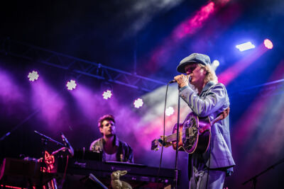 Stef Kamil Carlens & Band @ Fonnefeesten 2022, foto 2, foto's door Danny Wagemans - FrontView Magazine