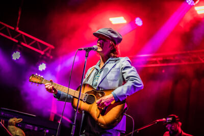 Stef Kamil Carlens & Band @ Fonnefeesten 2022, foto 10, foto's door Danny Wagemans - FrontView Magazine
