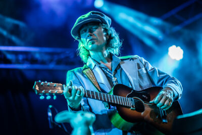 Stef Kamil Carlens & Band @ Fonnefeesten 2022, foto 26, foto's door Danny Wagemans - FrontView Magazine