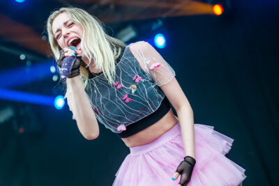 Camille @ Springtij.live, picture 6, photographed by Dimitri Vanlommel - FrontView Magazine