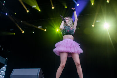 Camille @ Springtij.live, picture 11, photographed by Dimitri Vanlommel - FrontView Magazine