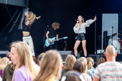 Olivia @ Springtij.live, picture 14, photographed by Dimitri Vanlommel - FrontView Magazine