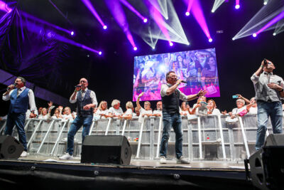 4Tact @ Antwerpen Zingt 2022, picture 12, photographed by Edwin Houdevelt - FrontView Magazine