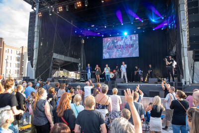 De meezingers @ Antwerpen Zingt 2022, picture 1, photographed by Dimitri Vanlommel - FrontView Magazine