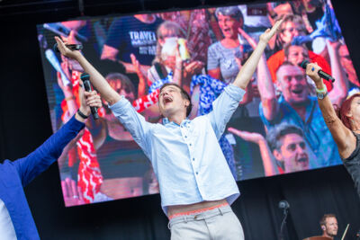 De meezingers @ Antwerpen Zingt 2022, picture 18, photographed by Dimitri Vanlommel - FrontView Magazine