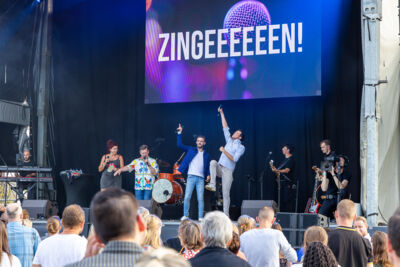 De meezingers @ Antwerpen Zingt 2022, picture 39, photographed by Dimitri Vanlommel - FrontView Magazine