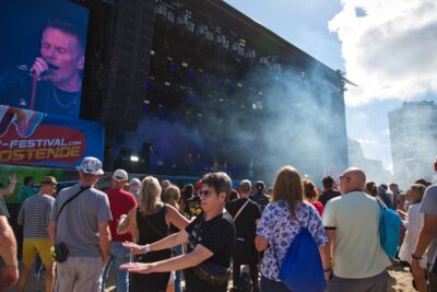Stereo MC'S @ W-Fest vrijdag, picture 15, photographed by Luc Klinckaert - FrontView Magazine