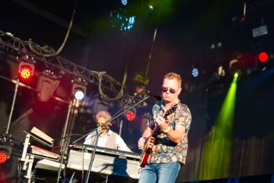 Level 42 @ W-Fest vrijdag, picture 15, photographed by Luc Klinckaert - FrontView Magazine