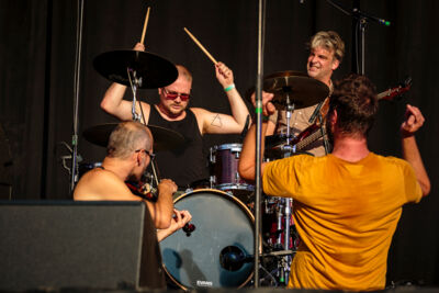 Pardon Service @ Maanrock, picture 10, photographed by Alex Wyckmans - FrontView Magazine