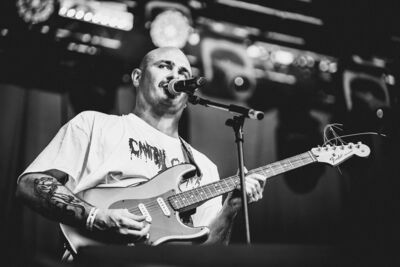 Willy Organ @ Maanrock, picture 8, photographed by Alex Wyckmans - FrontView Magazine