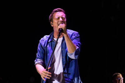 Niels Destadsbader @ Buikrock, picture 9, photographed by Sven Vandervoort - FrontView Magazine