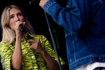 Suzan & Freek @ Buikrock, picture 9, photographed by Sven Vandervoort - FrontView Magazine