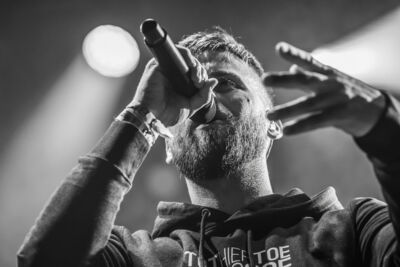 Tourist LeMC Live at Rock Ternat, picture 5, photographed by Paul Jongeneelen - FrontView Magazine