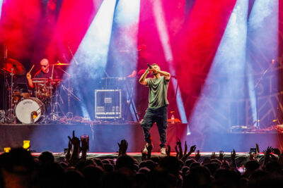 Tourist LeMC Live at Rock Ternat, picture 16, photographed by Paul Jongeneelen - FrontView Magazine