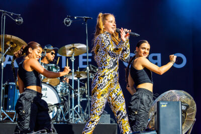 Laura Tesoro Live op Maanrock 2022, foto 16, foto's door Paul Jongeneelen - FrontView Magazine