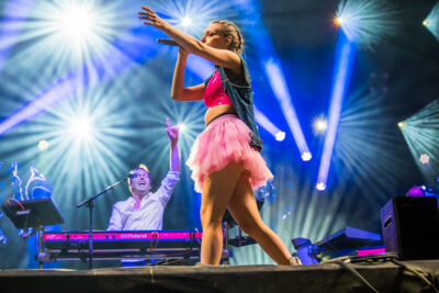 Regi Live at Maanrock 2022, foto 6, foto's door Paul Jongeneelen - FrontView Magazine