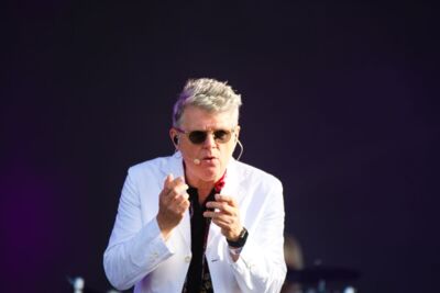 Thomson Twin's Tom Baily @ W-Fest zondag, picture 14, photographed by Luc Klinckaert - FrontView Magazine