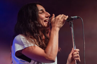 Intergalactic Lovers @ OLT, foto 2, foto's door David Johnson - FrontView Magazine