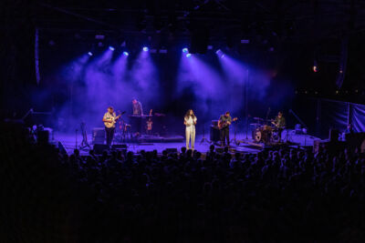 Intergalactic Lovers @ OLT, foto 19, foto's door David Johnson - FrontView Magazine