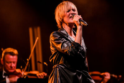 Hooverphonic @ Road Rock, picture 34, photographed by Jürgen Bruynooghe - FrontView Magazine