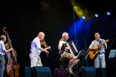 Zakdoek @ Fonnefeesten 2022, foto 6, foto's door Danny Wagemans - FrontView Magazine