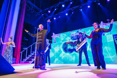 The Human League Live @ De Roma, picture 5, photographed by Paul Jongeneelen - FrontView Magazine