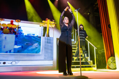 The Human League Live @ De Roma, picture 10, photographed by Paul Jongeneelen - FrontView Magazine