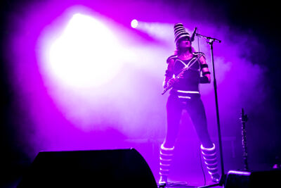 Vermin Twins @ OLT, picture 3, photographed by Sandra Van Watermeulen - FrontView Magazine