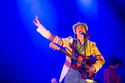 Stef Kamil Carlens & The Gates of Eden play Bob Dylan @ De Roma, picture 3, photographed by Marc Verdonck - FrontView Magazine
