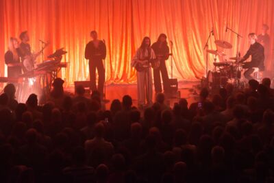 Eefje De Visser @ De Casino, picture 2, photographed by Luc Klinckaert - FrontView Magazine