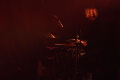Eefje De Visser @ De Casino, picture 6, photographed by Luc Klinckaert - FrontView Magazine