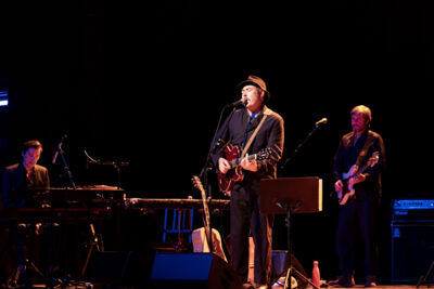 Tindersticks @ De Roma, picture 1, photographed by dirk janssens - FrontView Magazine