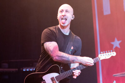 Simple Plan @ Vorst Nationaal, picture 10, photographed by Johan Van Buggenhout - FrontView Magazine