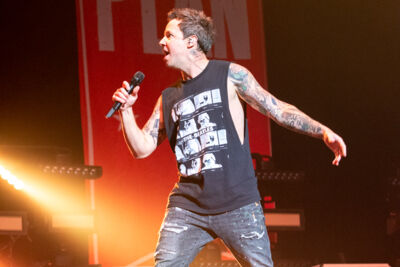 Simple Plan @ Vorst Nationaal, picture 13, photographed by Johan Van Buggenhout - FrontView Magazine