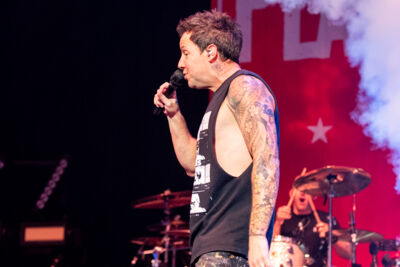 Simple Plan @ Vorst Nationaal, picture 18, photographed by Johan Van Buggenhout - FrontView Magazine