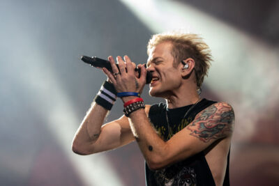 SUM41 @ Vorst Nationaal, picture 19, photographed by Johan Van Buggenhout - FrontView Magazine