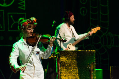 Kapitein Winokio #HalloAarde @ De Warande, picture 6, photographed by Ann Carpentier - FrontView Magazine