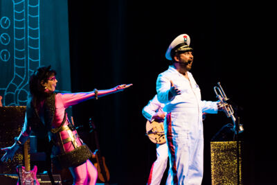 Kapitein Winokio #HalloAarde @ De Warande, picture 18, photographed by Ann Carpentier - FrontView Magazine