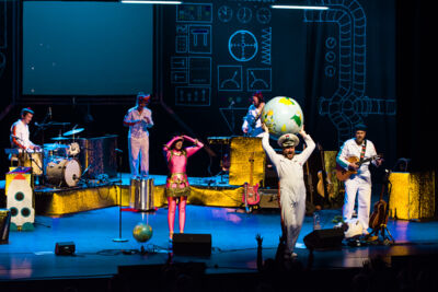 Kapitein Winokio #HalloAarde @ De Warande, picture 31, photographed by Ann Carpentier - FrontView Magazine