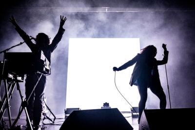 Charlotte Adigéry & Bolis Pupul @ Trix, picture 17, photographed by Sandra Van Watermeulen - FrontView Magazine