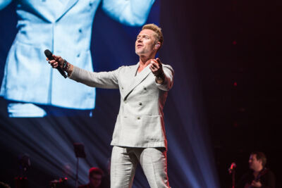 Dana Winner Invites, One Night Only @ Sportpaleis, picture 17, photographed by Marc Verdonck - FrontView Magazine