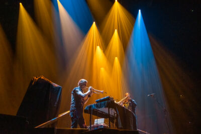 Carm Live in concert, picture 1, photographed by Paul Jongeneelen - FrontView Magazine