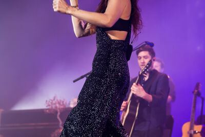 ZAZ @ Lotto Arena, picture 3, photographed by Marc Verdonck - FrontView Magazine