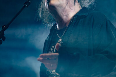 The Cure @ Stade Couvert de Liévin, picture 9, photographed by Anais Callens - FrontView Magazine