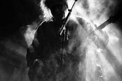 The Cure @ Stade Couvert de Liévin, picture 12, photographed by Anais Callens - FrontView Magazine