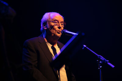 Maxime Le Forestier chante Brassens @ Colisée Roubaix, picture 3, photographed by Anais Callens - FrontView Magazine