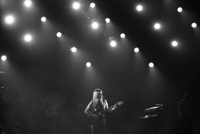 Clara Luciani - Respire Encore Tour @ Zénith de Lille, picture 13, photographed by Anais Callens - FrontView Magazine